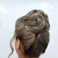 شینیون عروس 250|خدمات آرایشگری و زیبایی|سبزوار, هویزه|دیوار