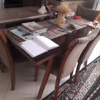 میز ناهار خوری شش نفره با شش صندلی