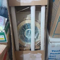 ساعت پایه دار نو برای جهیزیه|ساعت دیواری و تزئینی|قم, شهرک امام حسن|دیوار