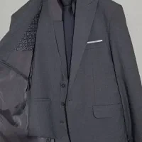 کت وشلوار نو رنگ طوسی