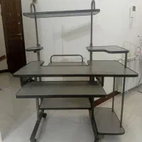 میز کامپیوتر و گیمینگ مدرن