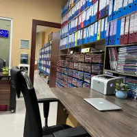 استخدام منشی خانم