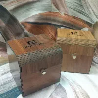 جعبه ساعت ست، نو برای عکاسی و نگهداری ساعت|ساعت|قم, سراجه (۱۵ خرداد)|دیوار