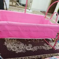 گهواره نوزاد در حد نو