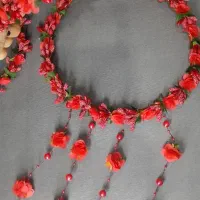 انواع تل و تاج|زیورآلات و اکسسوری|صومعه‌سرا, |دیوار