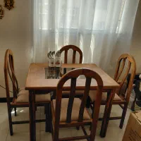 میز غذاخوری ۴ نفره