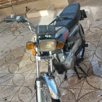 خیلی سالم و مرتب با یکسال بیمه