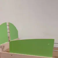 فروش تخت و کمد در حد نو