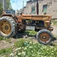 تراکتور تمیز سالم اماده ب کار  مدل ۶۲