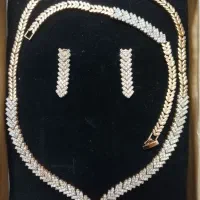 سرویس نگین دار رنگ ثابت