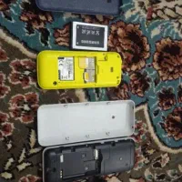 دو عدد گوشی ساده|موبایل|کنارک, |دیوار