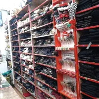 قفسه شال و روسری