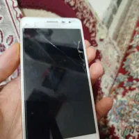 گوشی سامسونگ.