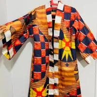 پالتو و تعدادی لباس کت ساتن