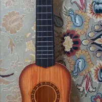اسباب بازی گیتار