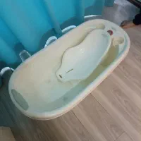 وان کودک بسیار محکم و در حد نو