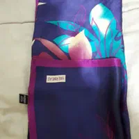 انواع لباس نو و قیمت مناسب،شارژر موبایل|لباس|همدان, |دیوار