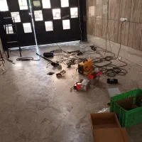 نصاب حرفه ای  درب چوبی و آهنی و ساخت درب چوبی|خدمات پیشه و مهارت|شاهرود, |دیوار