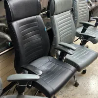 خریدار لوازم اداری