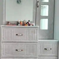 میز آرایشی