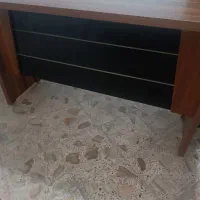 میز تحریر بزرگ بدون آسیب