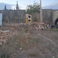 زمین چهار دیواری بعد روستای نیزار
