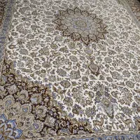 قالی بسیار تمیز