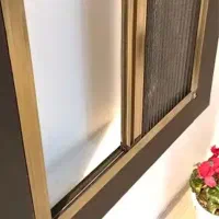 درب و پنجره دوجداره و توری پلیسه و خدمات آینه