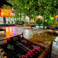 نیروی کار کافه بلوط