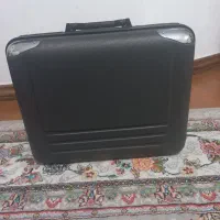 چمدان (سامسونت)