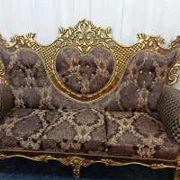 مبل سلطنتی قلبی همراه با ۳ عدد عسلی