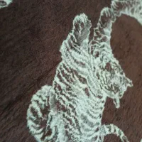 پتو قدیمی  پلنگی|فرش|مشهد, سرافرازان|دیوار