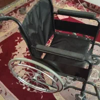 ویلچر سرو پیکر توس آکبند