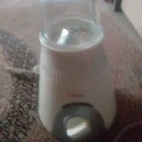 دستگاه اسیاب وابمیوه گیره خیلی قوی. محکم