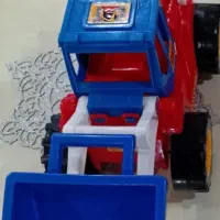 جرثقیل اسباب بازی