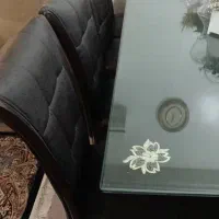 میزنهارخوری ۸نفر چوب صندلی چرمی تمیز در حد نو