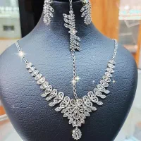 سرویس طلا سفید،شکسته با ۵ درصد