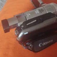 دوربین فیلمبرداری ۴۰ گیگ HD کنون و دوربین عکاسی|دوربین عکاسی و فیلمبرداری|تهران, گیشا|دیوار