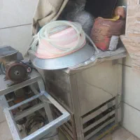 کباب پز و چرخ گوشت و فریز صندوقی دو درب و کلر ۵۰۰|اجاق گاز و لوازم برقی پخت‌وپز|تربت‌حیدریه, پائین ولایت|دیوار