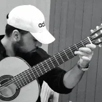 آموزش تئوری موسیقی و نوازندگی