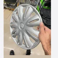 قالپاق شرکتی روی ماشین