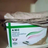 تخت بیمارستانی نو  و تشک مواج نو|تخت و سرویس خواب|رشت, چله خانه|دیوار