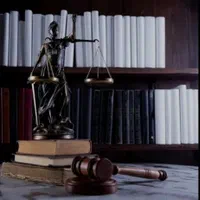 وکیل پایه یک دادگستری