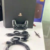 pro 4 k با دسته و لوازم|کنسول، بازی ویدئویی و آنلاین|تهران, ستارخان|دیوار