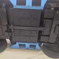 ماشین کودک صندلی چرمی دارای کنترل شارژ حالت گهواره|اسباب‌بازی بچه|شیراز, قصرالدشت|دیوار