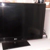 تلویزیون ۳۲ ال‌جی سالم تمیز