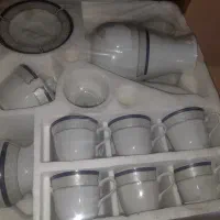 سرویس چای خوری چینی دور سرمه ای و دور طلائی