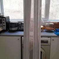 پرده زبزا بسیار تمیز و نو