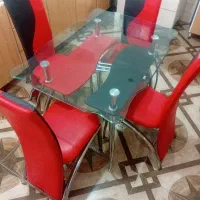 میز ناهارخوری استیل در حد نو