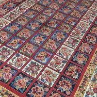 تعدادی فرش و پادری